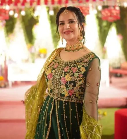 Munazzah Arif